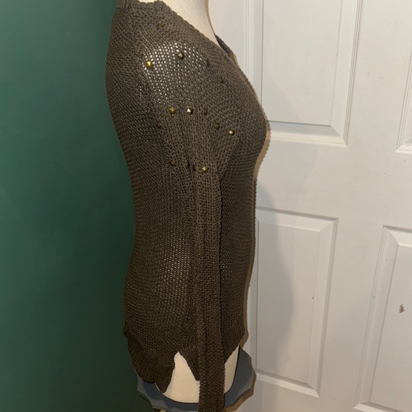 Olive Green Women's‎ Roxy Sweater with gold studs. Size Medium - Picture 3 of 8